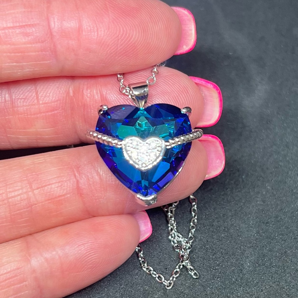 Warme Farben Bahama Blue & Zirconia Crystals. View 4